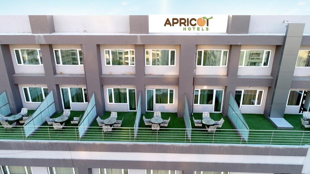 Apricot Hotel , Ahmedabad Exterior photo